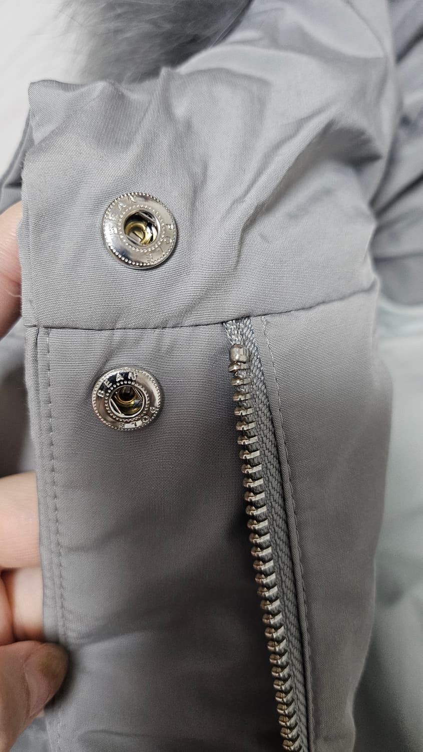 빈폴 그레이 오버사이즈 소피다운 점퍼 상품이미지4