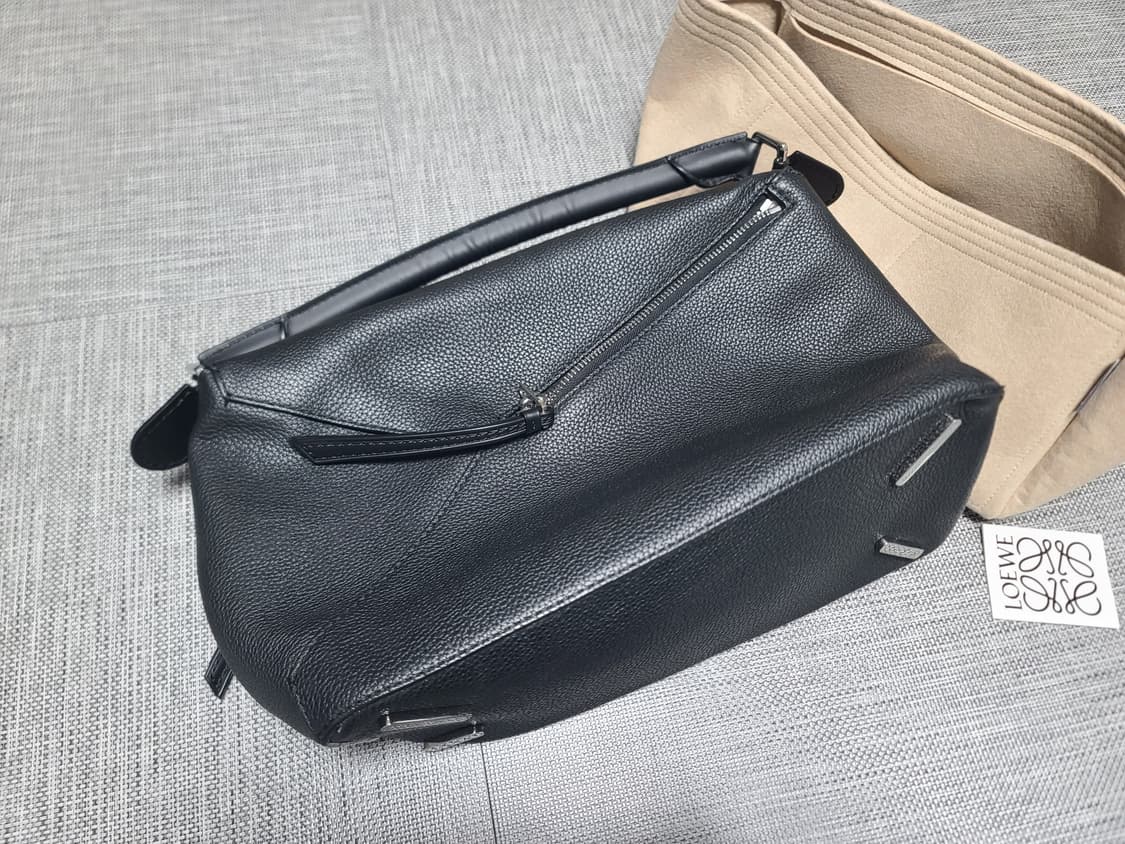 로에베 퍼즐백 그레인레더 블랙 라지 L 토트백 크로스백 탑핸들백 상품이미지4