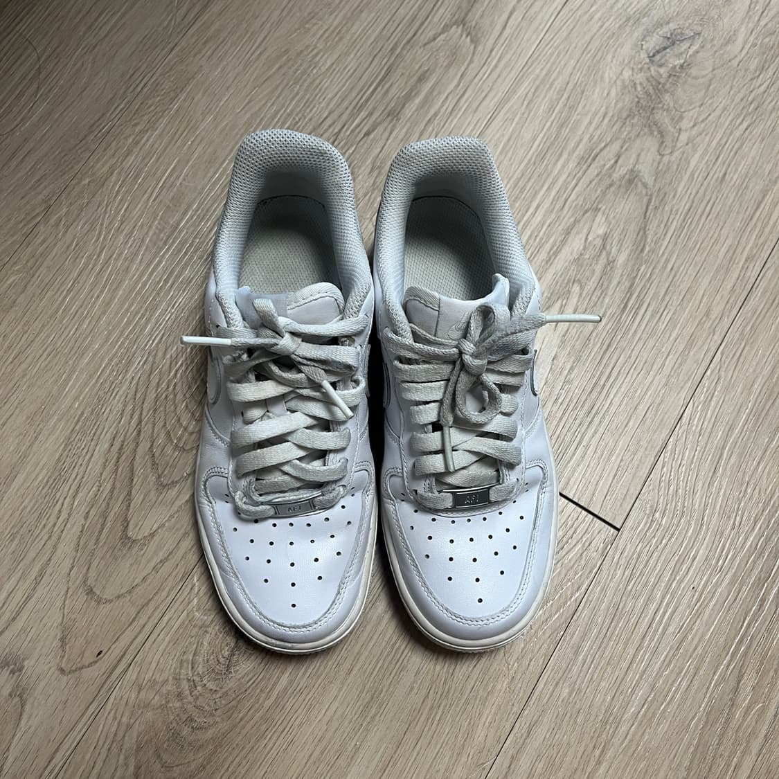 나이키 에어포스 230 상품이미지2