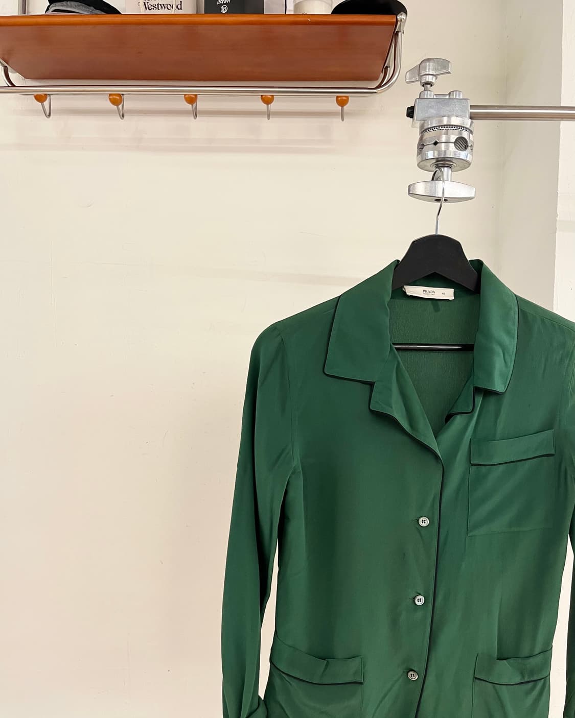 프라다 그린 실크 파자마 버튼 업 블라우스 상품이미지3