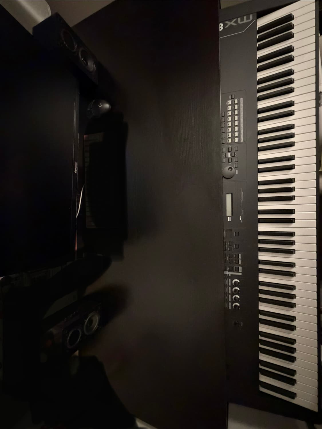 야마하MX88+88전용 미디책상 세트 / 어댑터,페달,사각스탠드,가방 상품이미지2