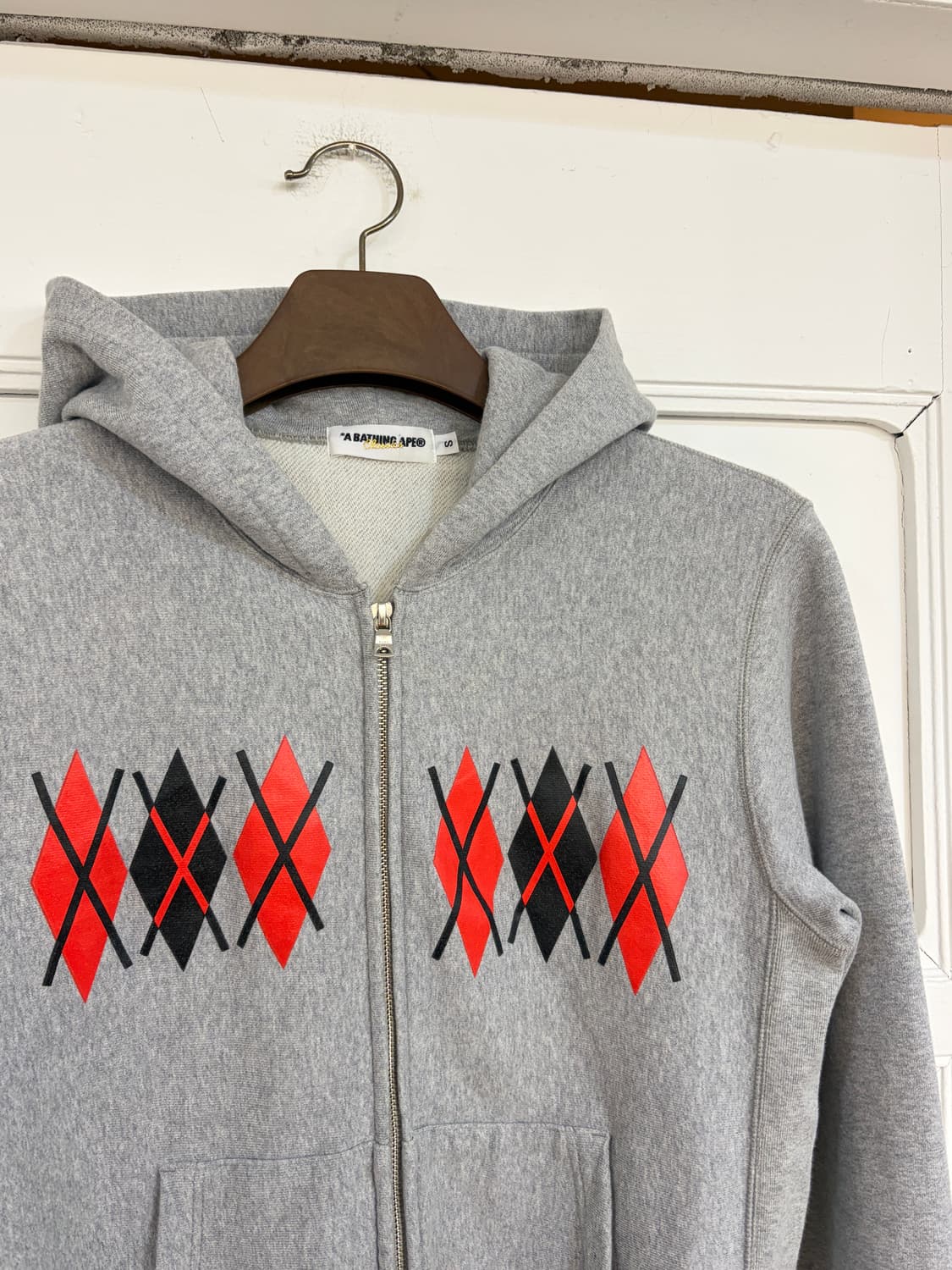 베이프 아가일 패턴 후드집업 상품이미지7