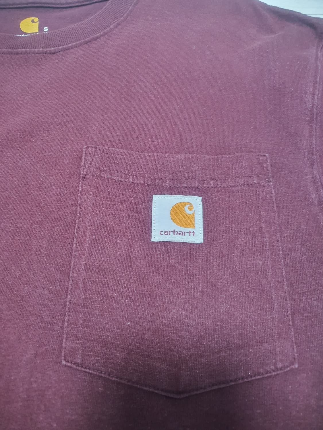 칼하트 윕 포켓 반팔티 버건디 S 상품이미지5