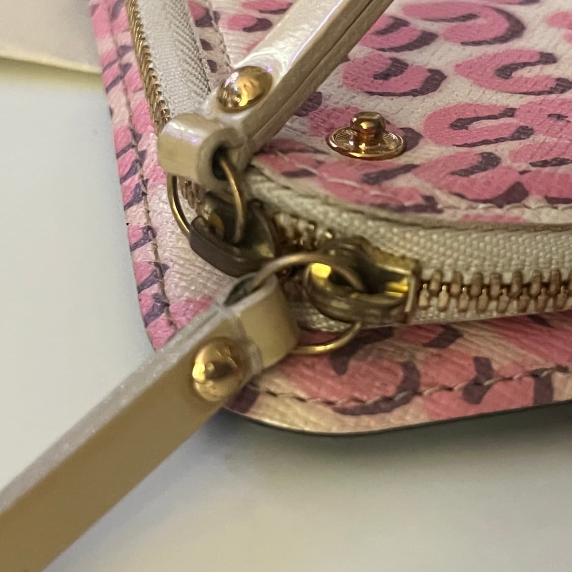 루이비통 인솔라이트 장지갑 모노그램 지갑 레오파드 빈티지 갸루 상품이미지5