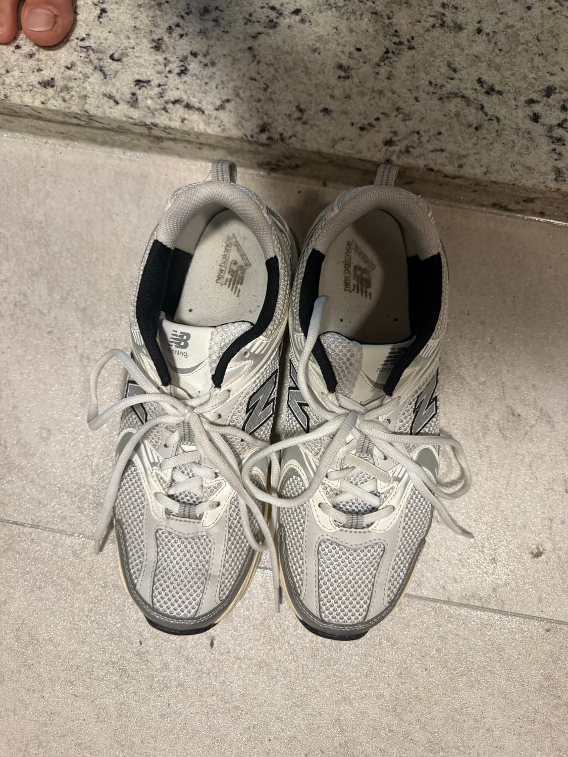 뉴발란스 운동화 상품이미지2