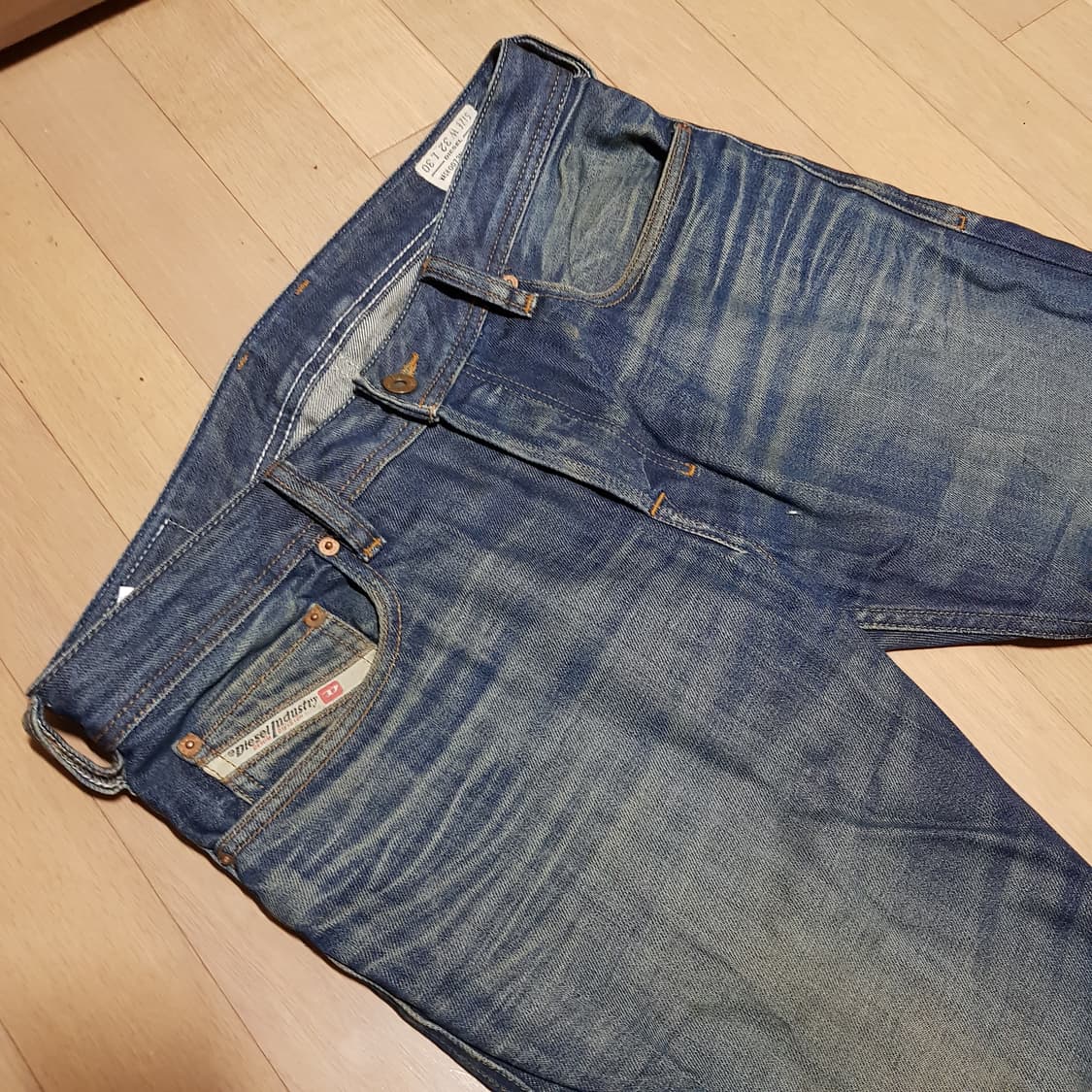 32 / 디젤 / 자티니 워싱 빈티지청바지/ 2-415방 상품이미지2