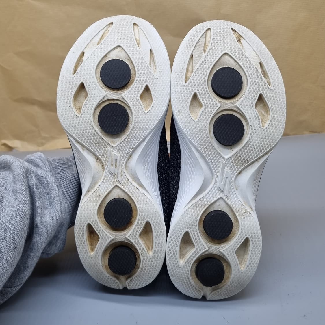 스케쳐스 고워크4 여성 슬립온 230 상품이미지3