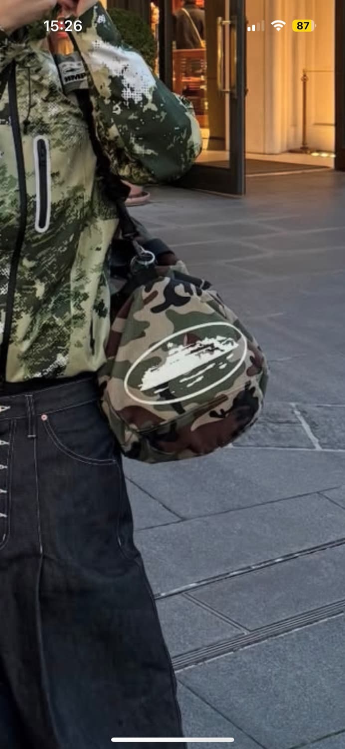 구매) 코르테이즈 더플백 카모, 블랙 구합니다 상품이미지2