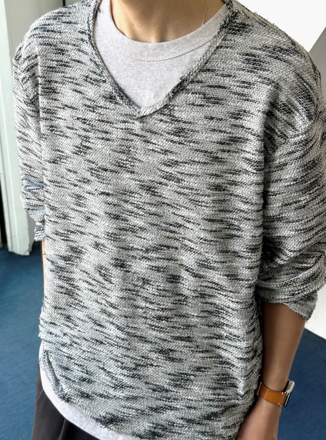 Boucle design loose silhouette knit top 상품이미지9