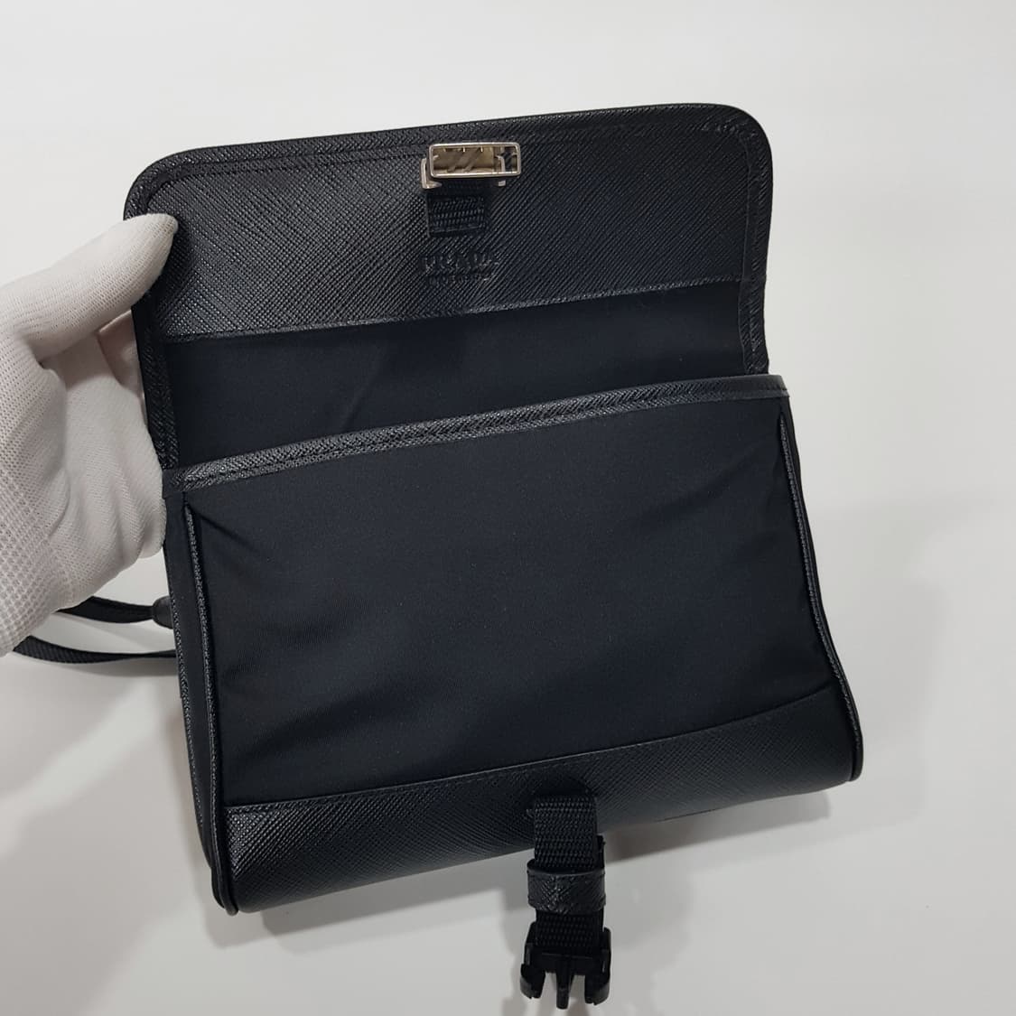 프라다 리나일론 미니 크로스백 폰홀더백 2ZH108 상품이미지8