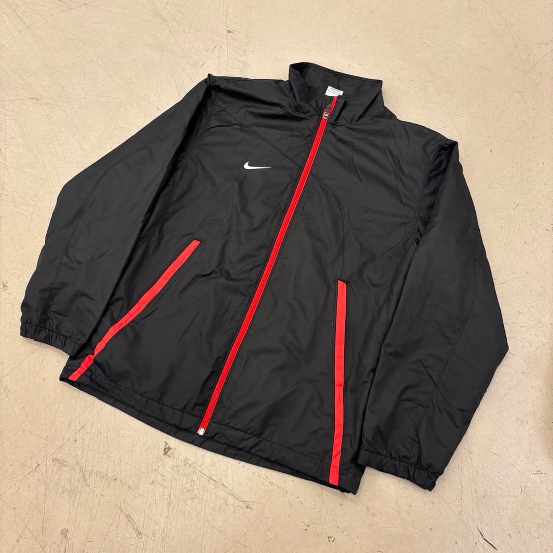 나이키 스우시 투톤 바람막이 상품이미지1