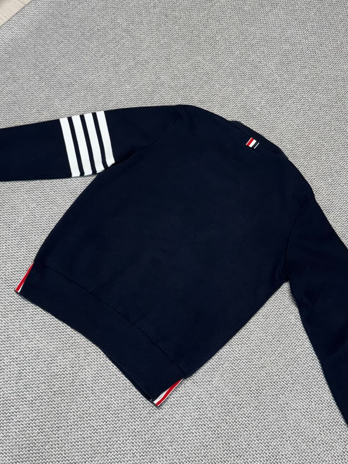 톰브라운 밀라노스티치 금장 가디건 상품이미지3