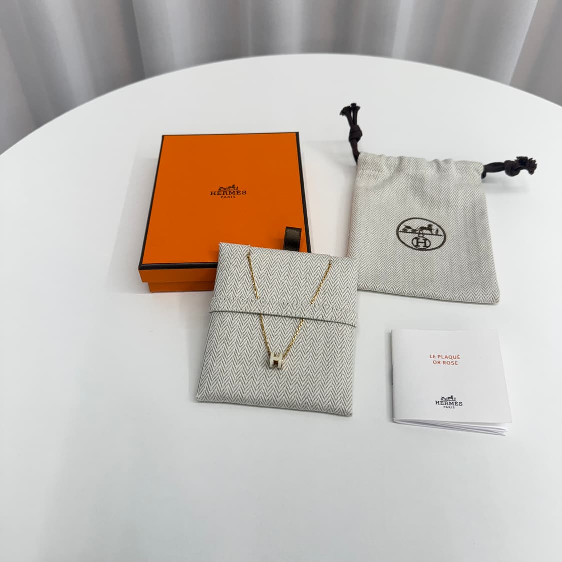 [정품] 에르메스 팝아슈 미니 목걸이 화이트 골드 상품이미지1