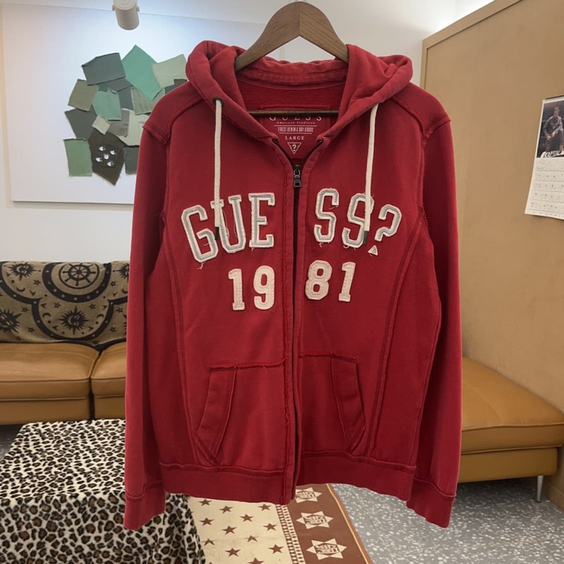 게스 Y2K 00's 코랄레드 빅스펠로고 후드집업 L C08855 상품이미지3