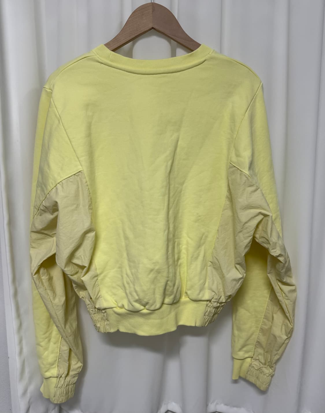 RE_L 리엘 옐로우 한지현 맨투맨 상품이미지8