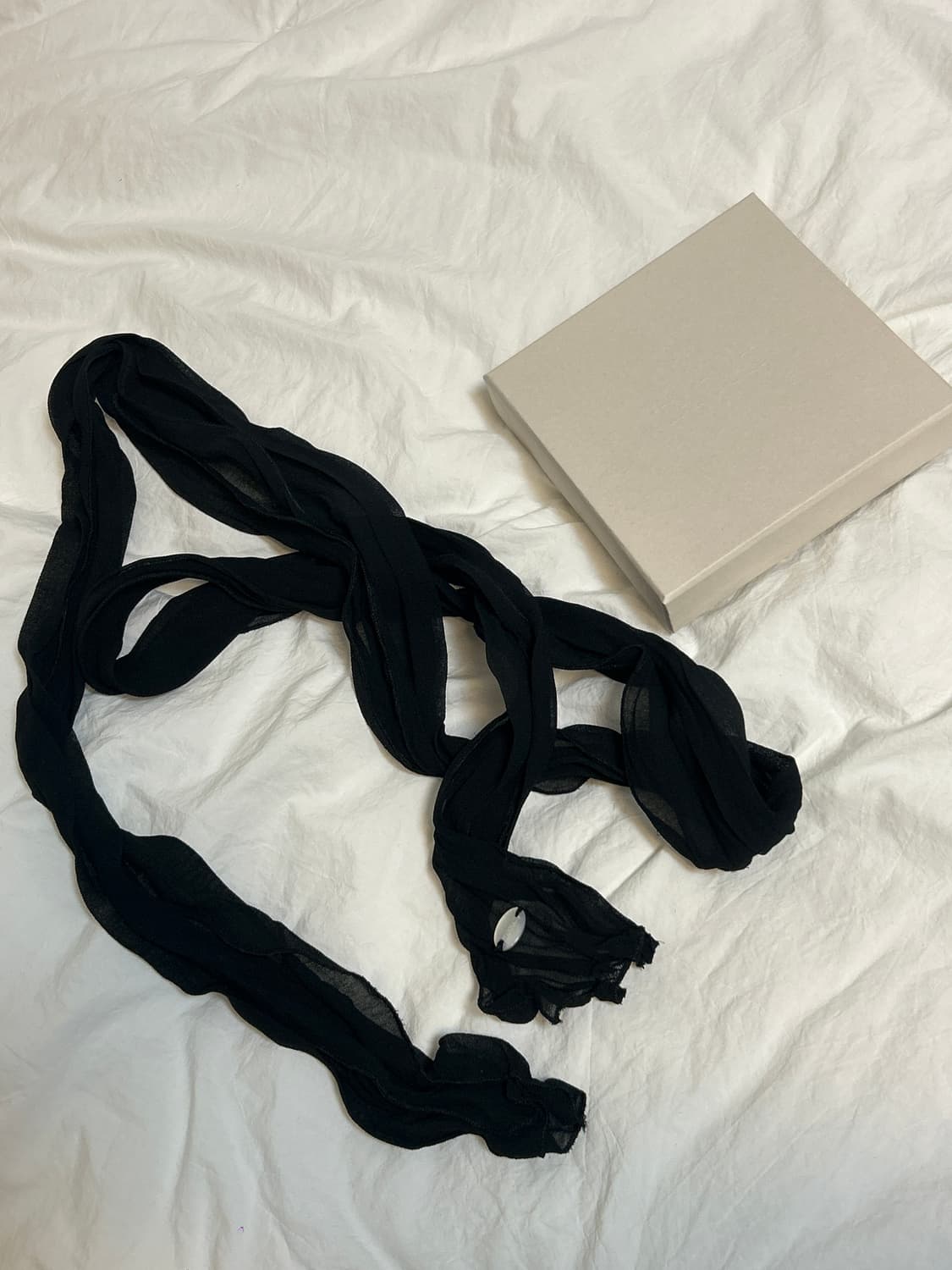 타낫 블랙 타이 스카프 상품이미지2