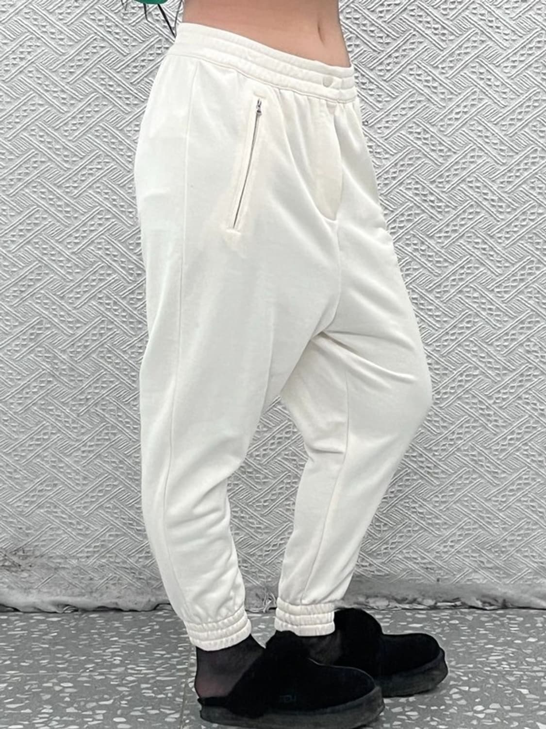 아디다스 빈티지 키치 힙로고 조거 스웻팬츠 M C07875 상품이미지1