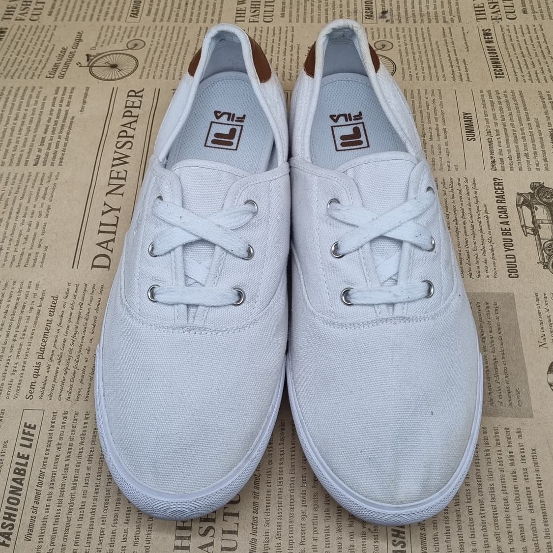 휠라  클래식 캠퍼스 남성스니커즈280 상품이미지2