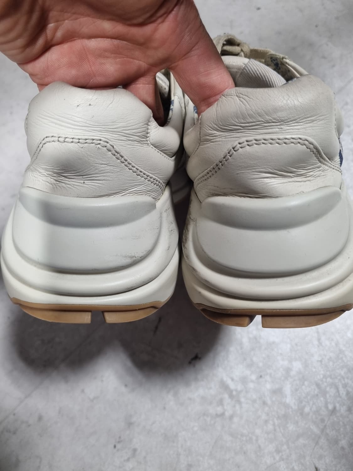 구찌 여성 라이톤 글리터 스니커즈  상품이미지2