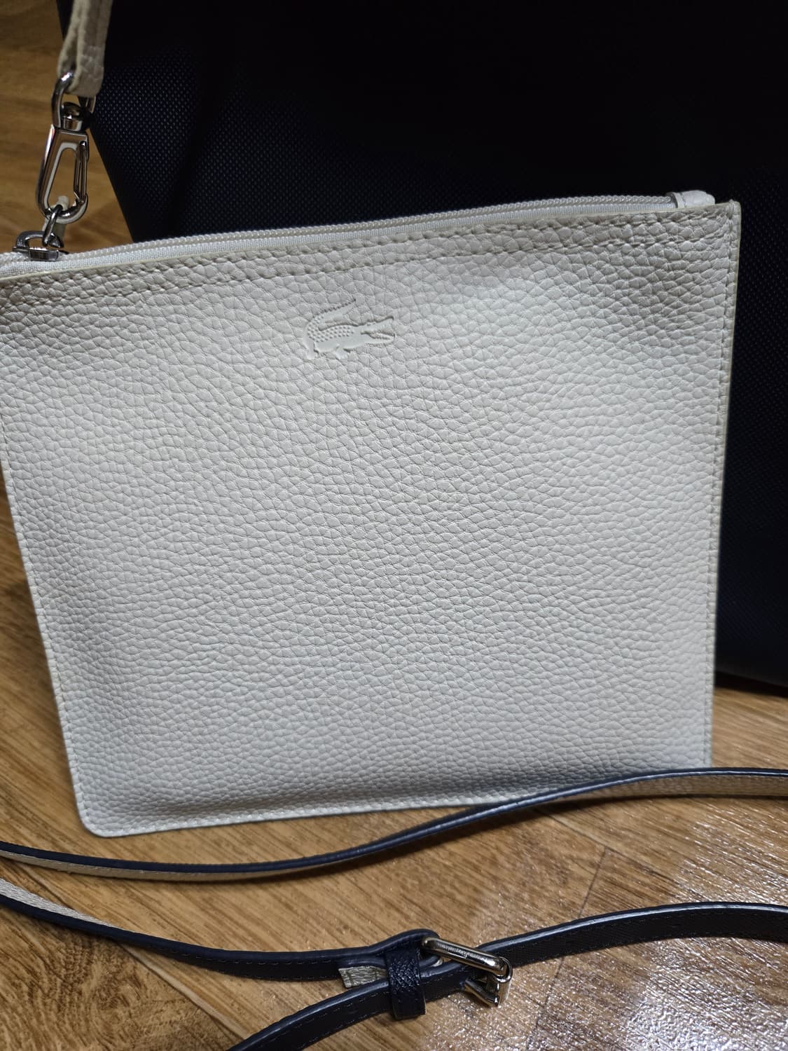 라코스테 여성 토트 크로스백 상품이미지3