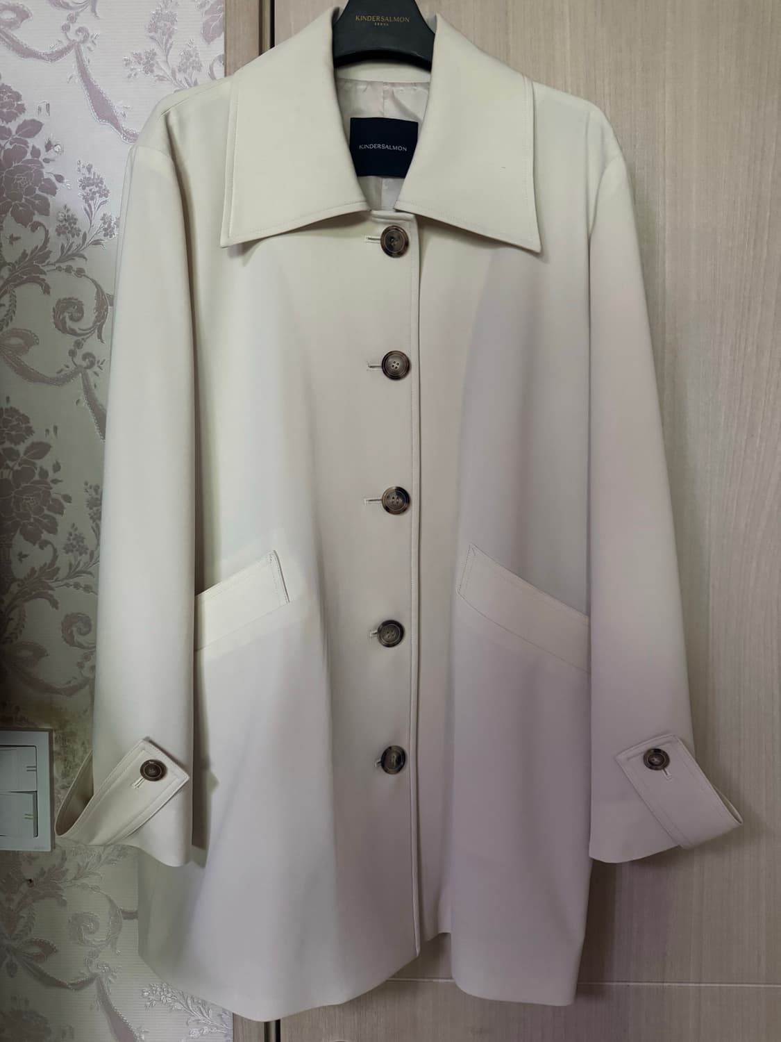 킨더살몬 하프 트렌치 상품이미지2