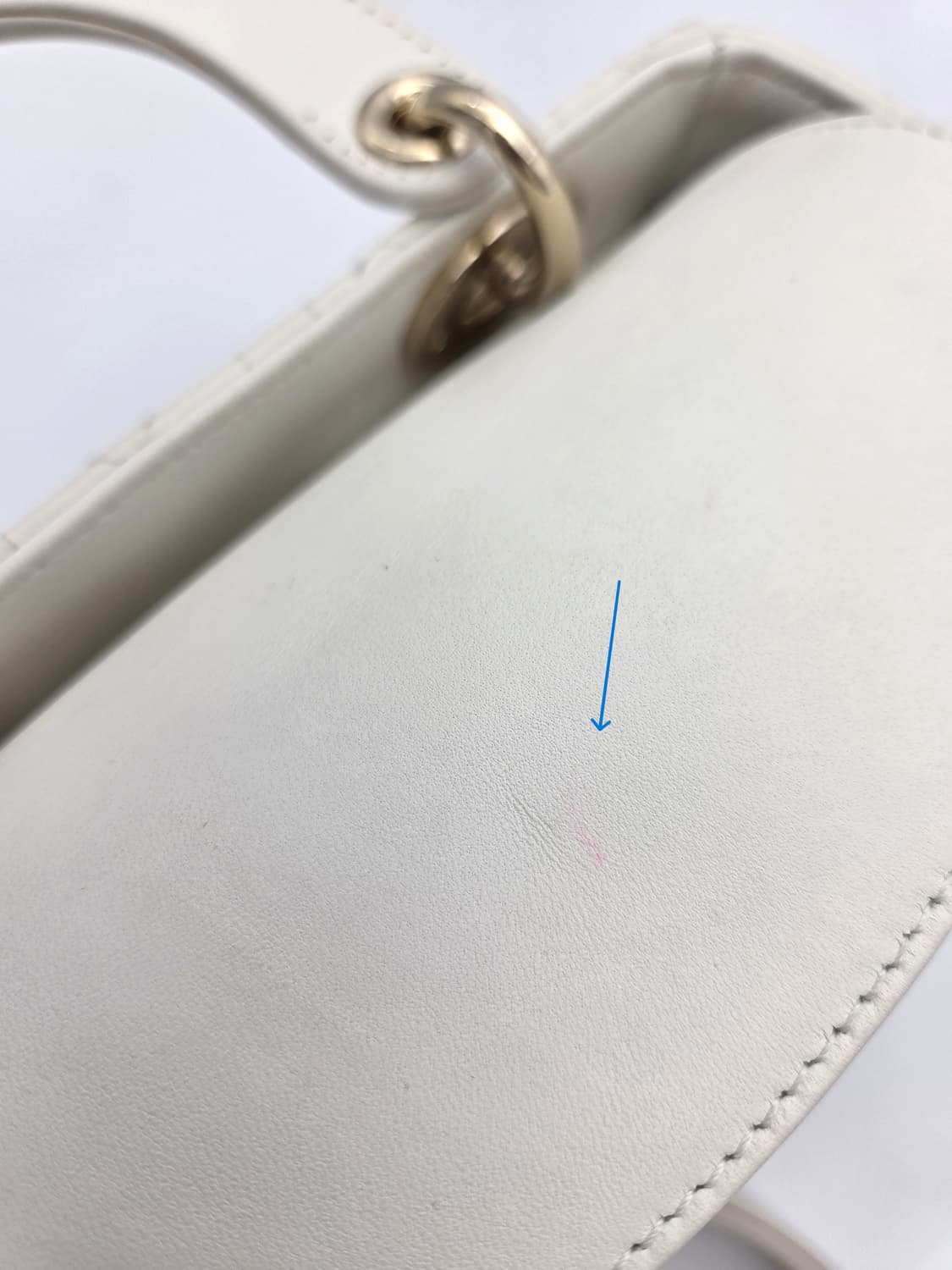 디올 레이디백 스몰 레이디디올 8MA0241 상품이미지5