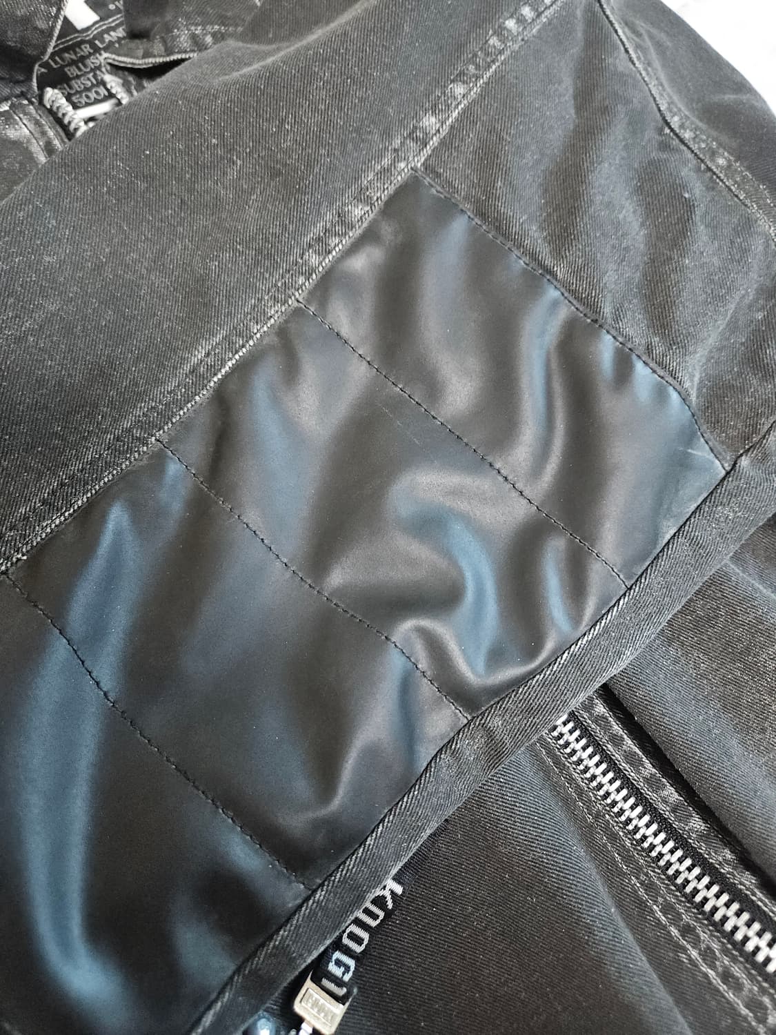 KOOGI 블랙 레더 바이커 재킷 상품이미지3