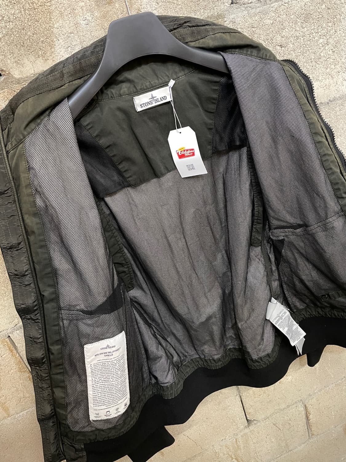 스톤 아일랜드 나일론 메탈 윈드브레이커 자켓  상품이미지4