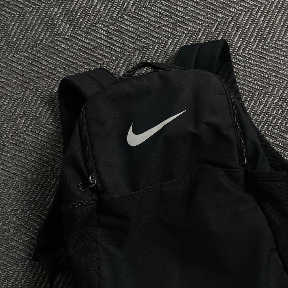 나이키 올드스쿨 빅스우시 디테일 블랙 백팩o 3962 상품이미지3