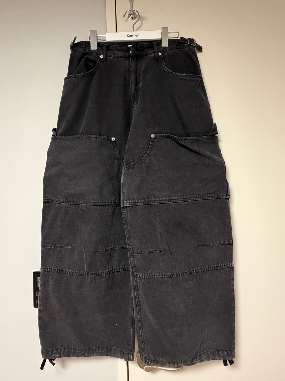 논노드 더블니 팬츠 블랙 상품이미지1