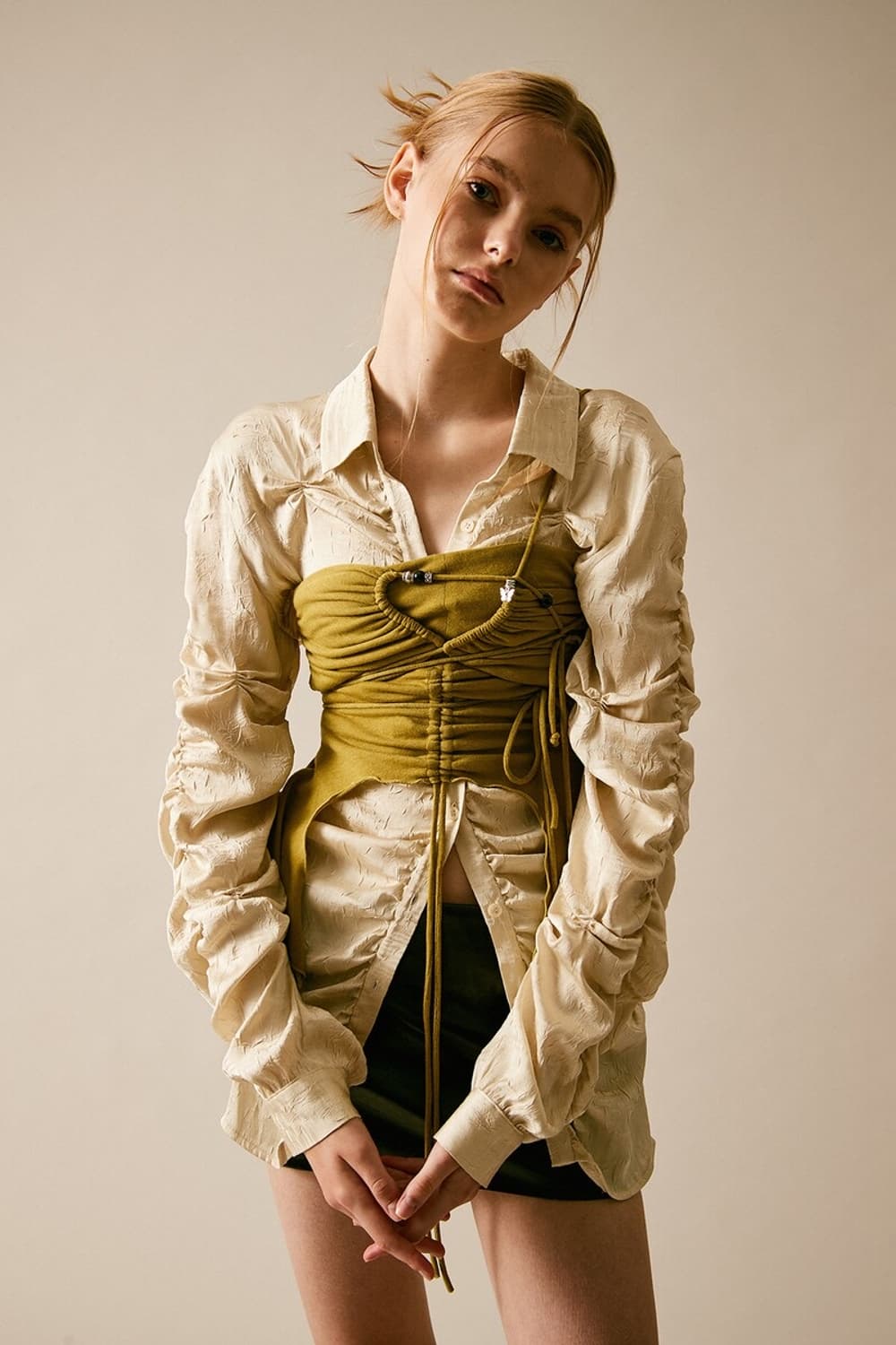 페인오어플레져 모르포 탑 올리브 MORPHO TOP OLIVE 상품이미지4