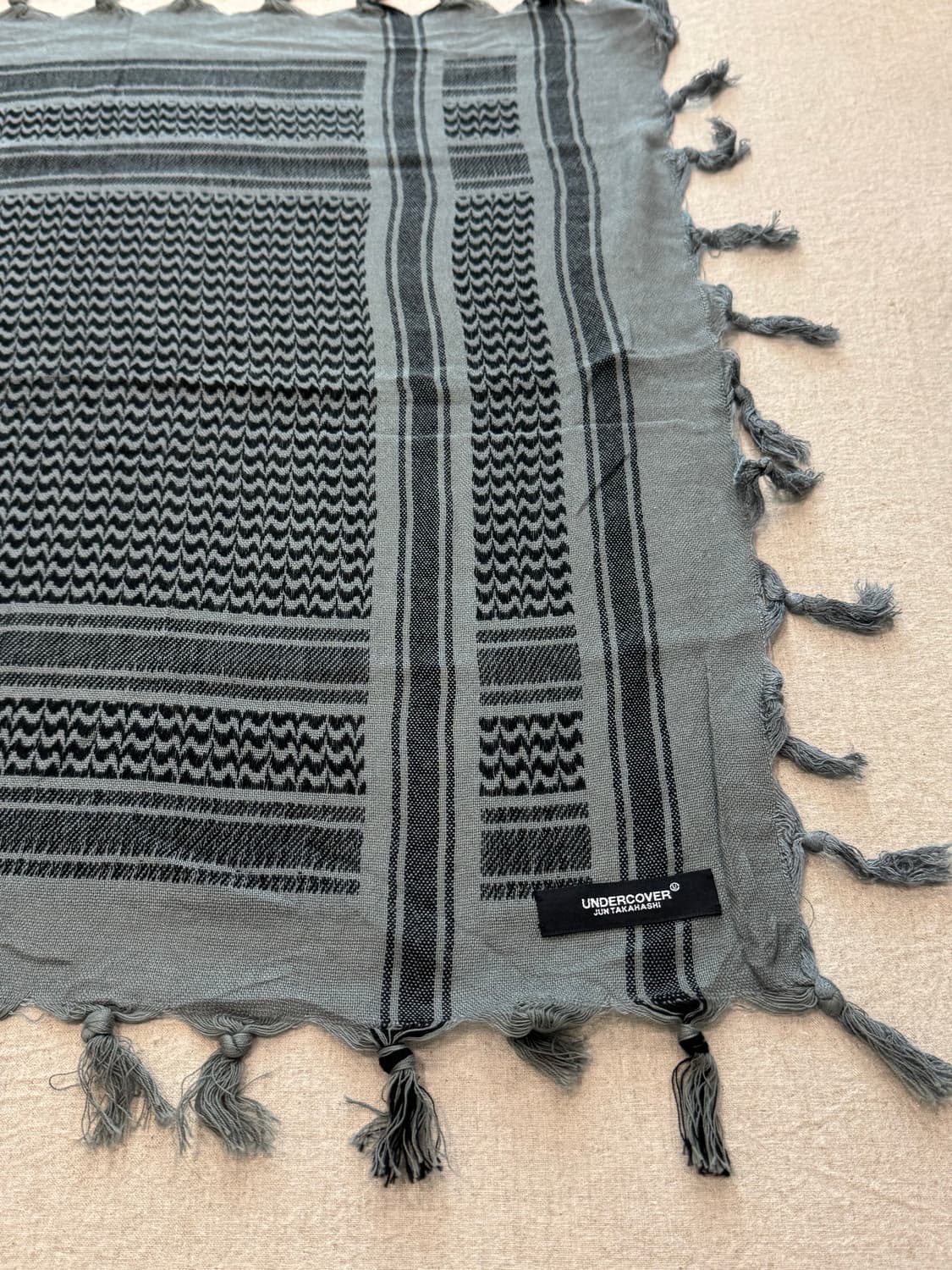언더커버 웨이브 프린지 스카프 상품이미지3