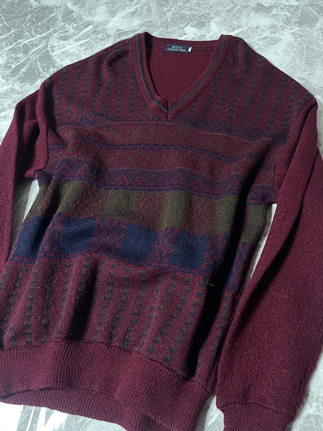 (Japanese vintage)ethnic v neck knit 상품이미지4