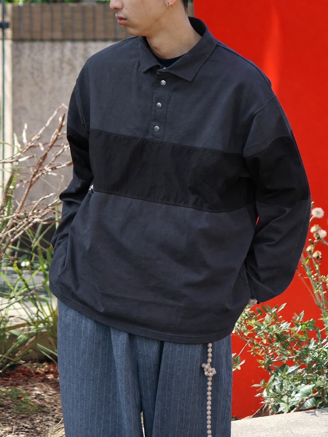 노스페이스 퍼플 라벨 가먼트 다이드 필드 럭비 셔츠 - 차콜 상품이미지4