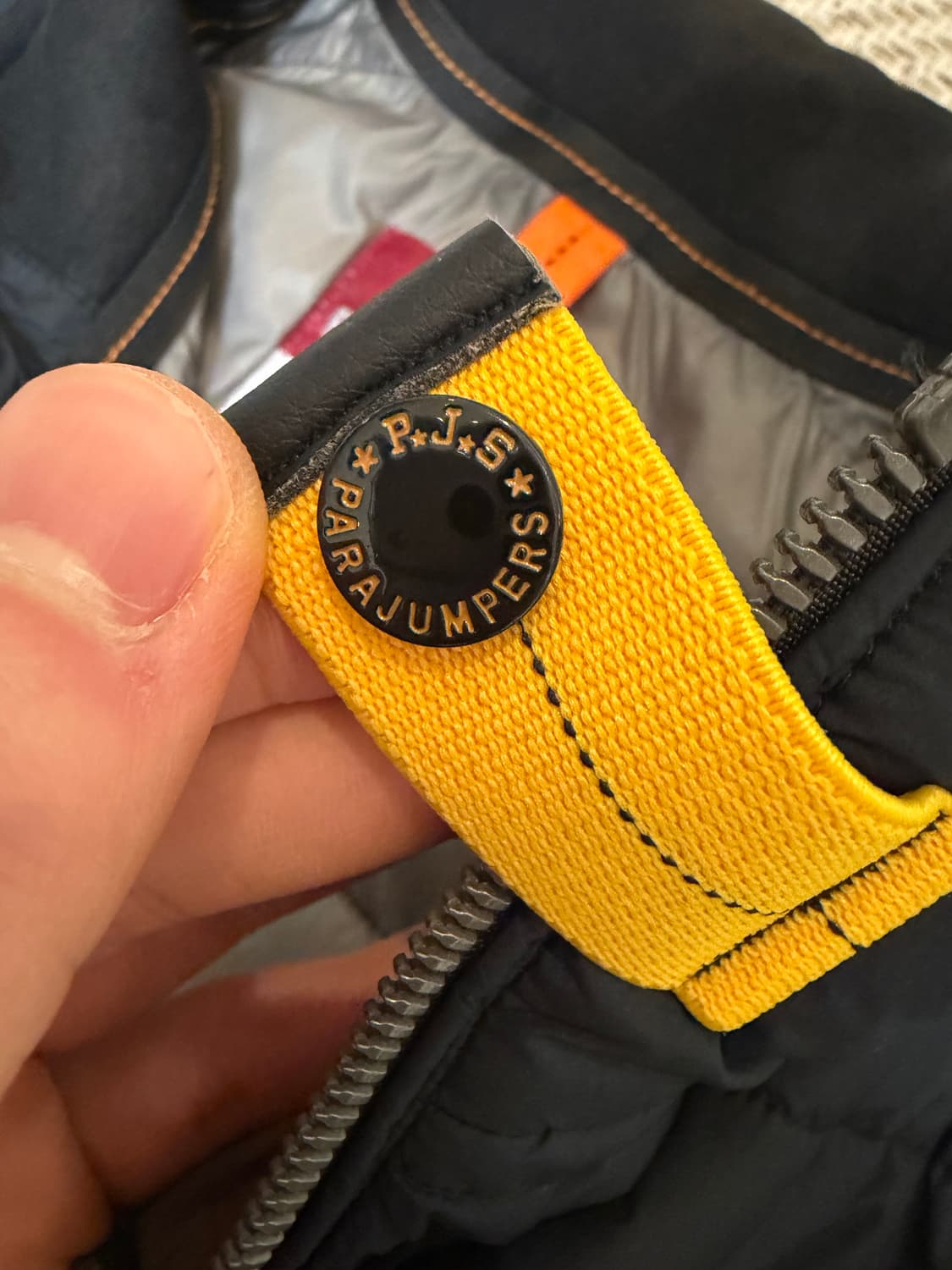 [상태좋음] 파라점퍼스 엘리엇 니트패딩 M 23년식 상품이미지4