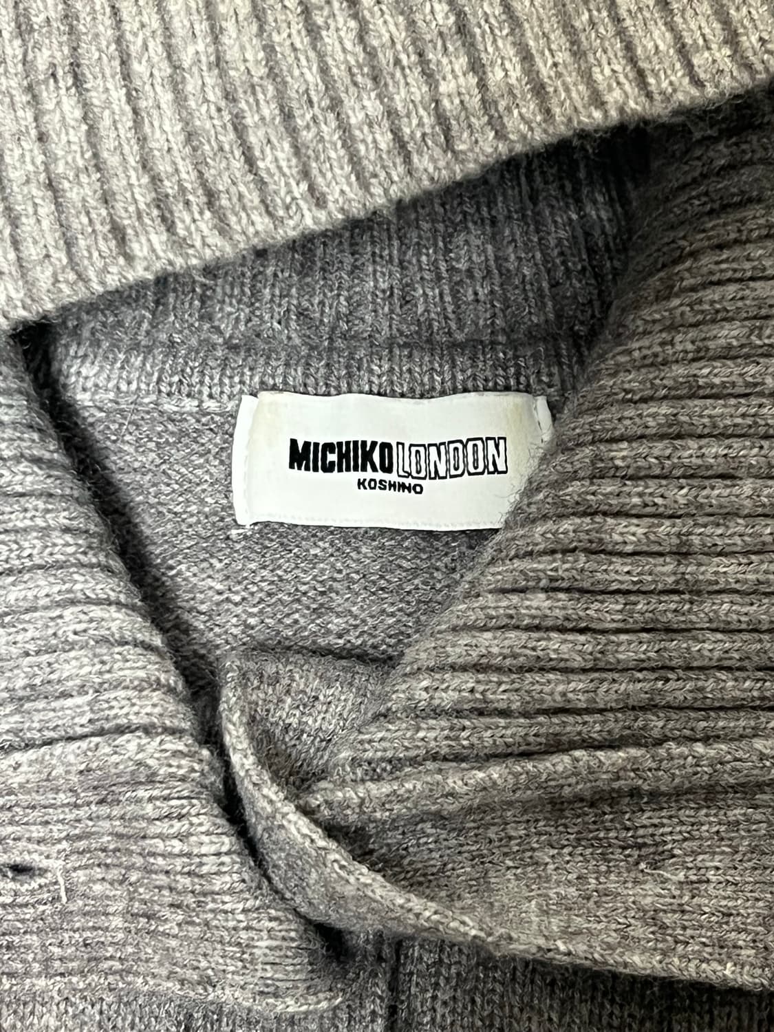 Michiko London 미치코런던 하이넥 폴라 가디건 그레이 상품이미지9