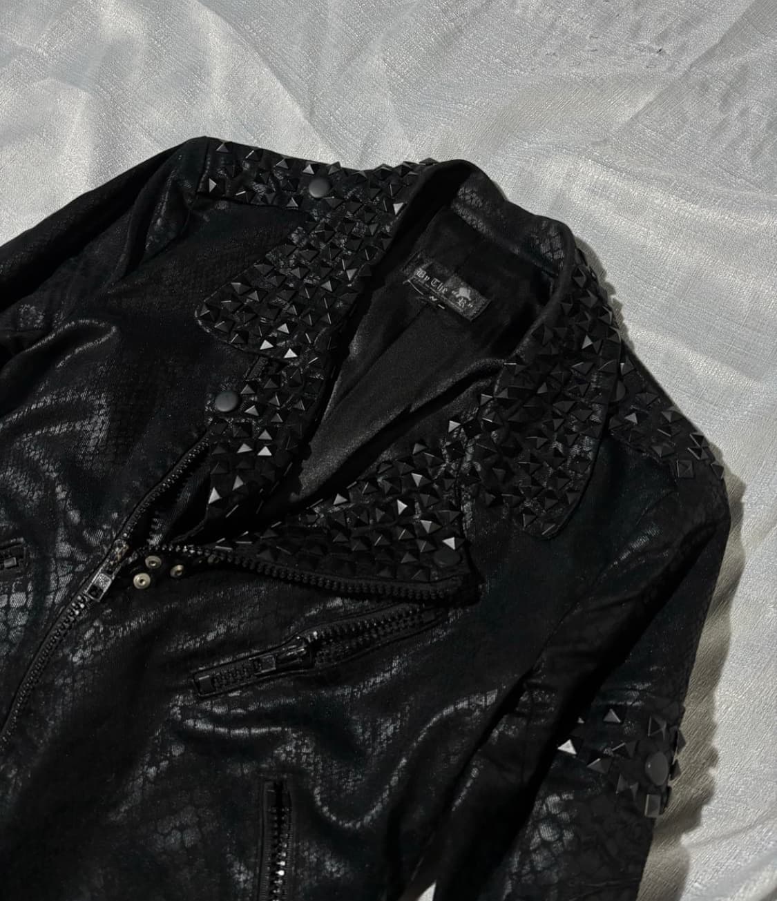 Stud Detail Snake Skin Jacket 상품이미지3
