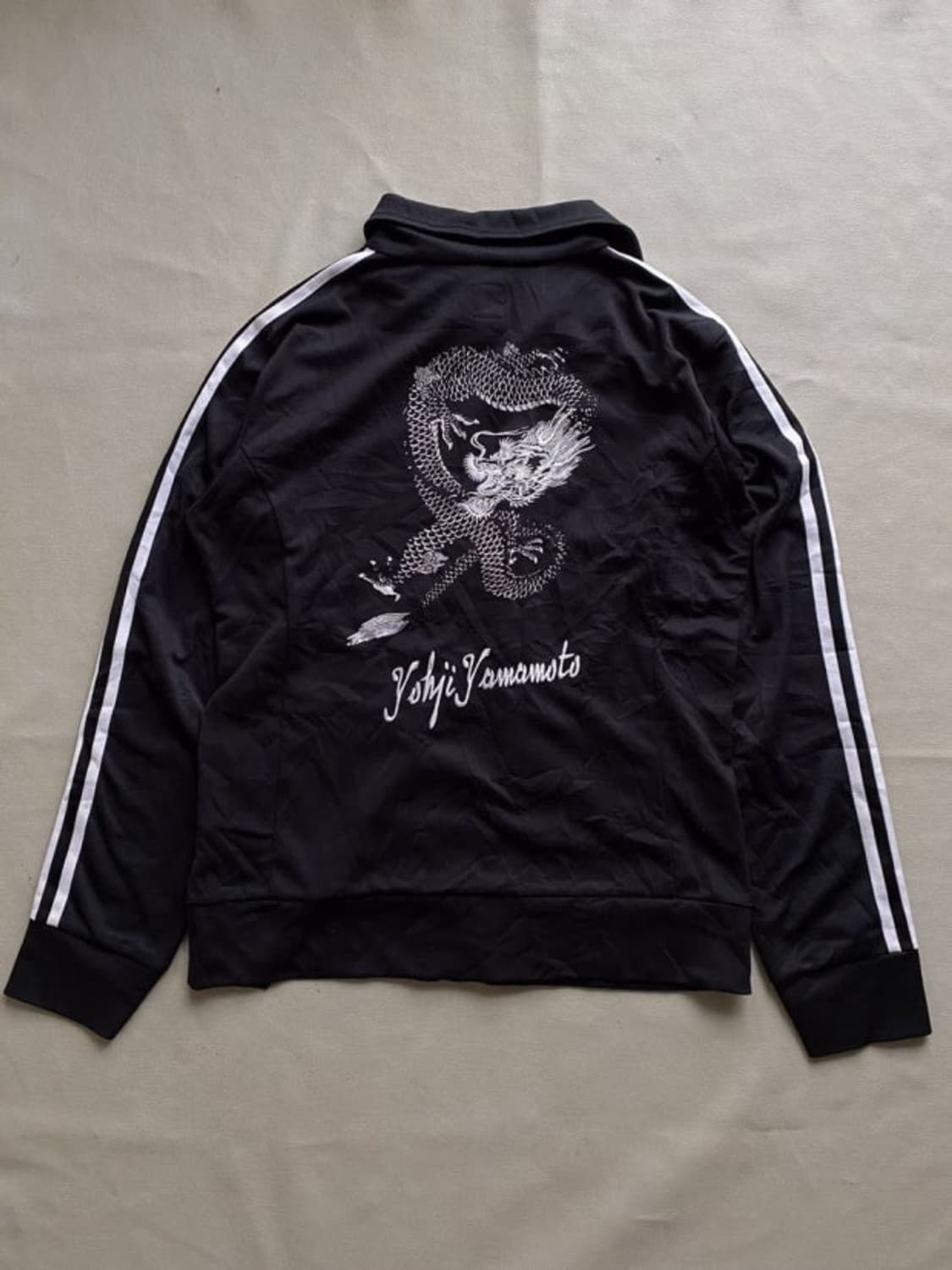 요지야마모토 아디다스 트랙탑 구합니다  상품이미지2
