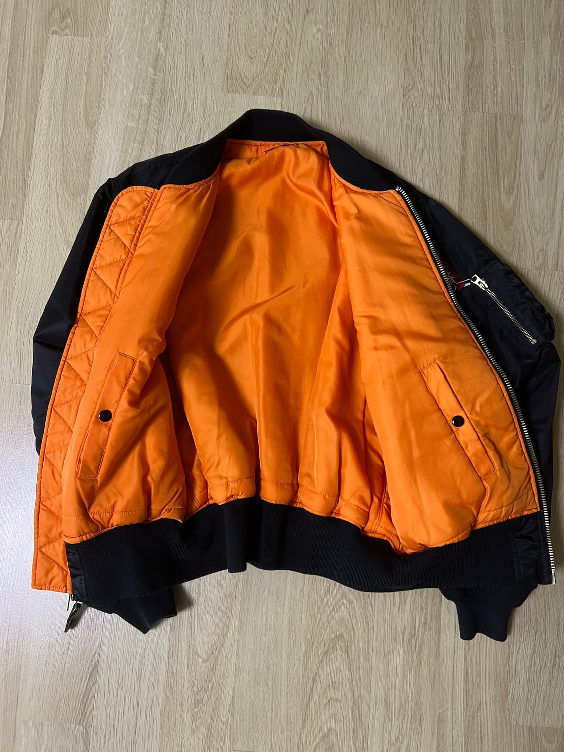 알파인더스트리 ma-1 항공점퍼 XL 상품이미지3