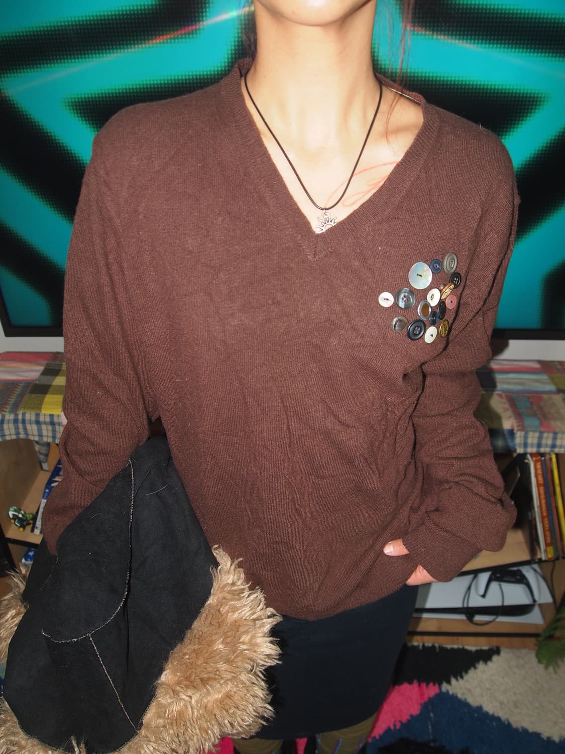 VTG 단추 브이넥 니트 상품이미지3