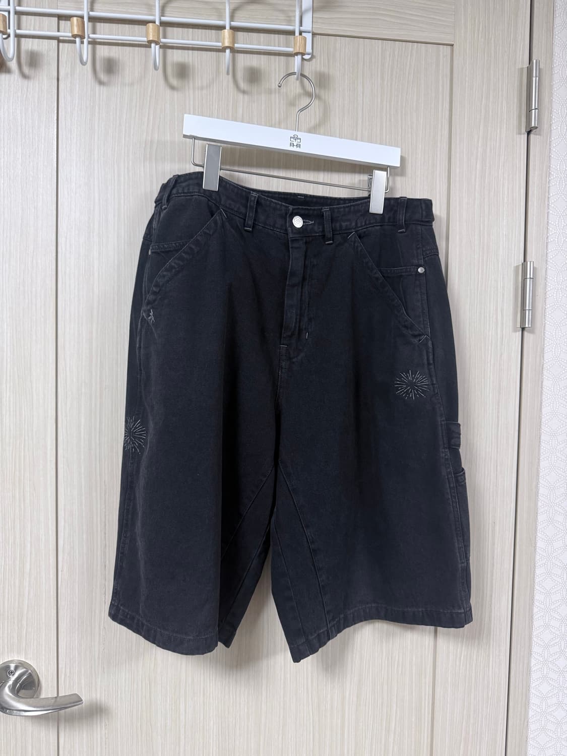 [4]폴리테루 24ss 1/2 해머 데님 블랙 초판 상품이미지1