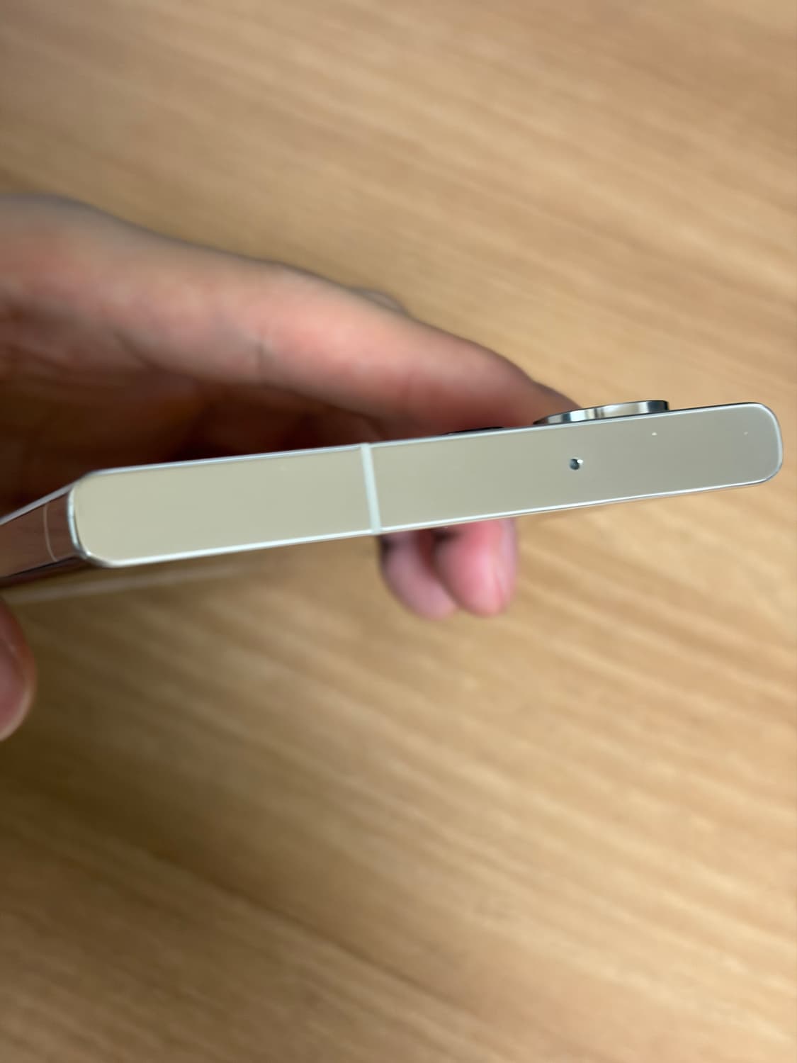 갤럭시 S23 울트라 256기가 크림 상품이미지5