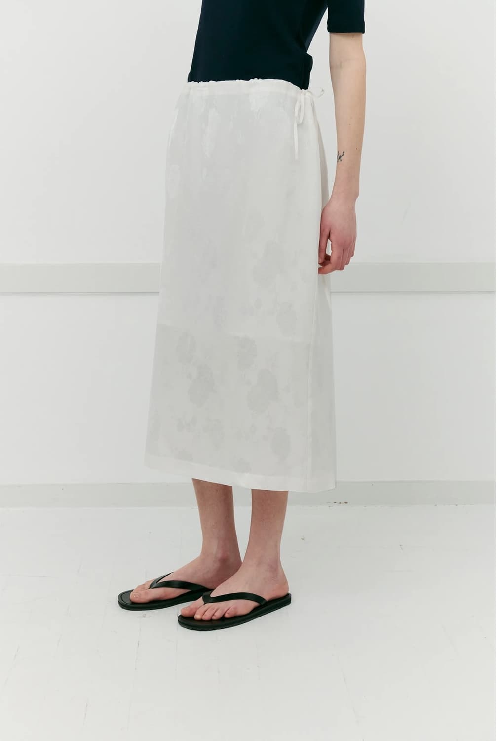 Artto jacquard satin skirt 상품이미지2