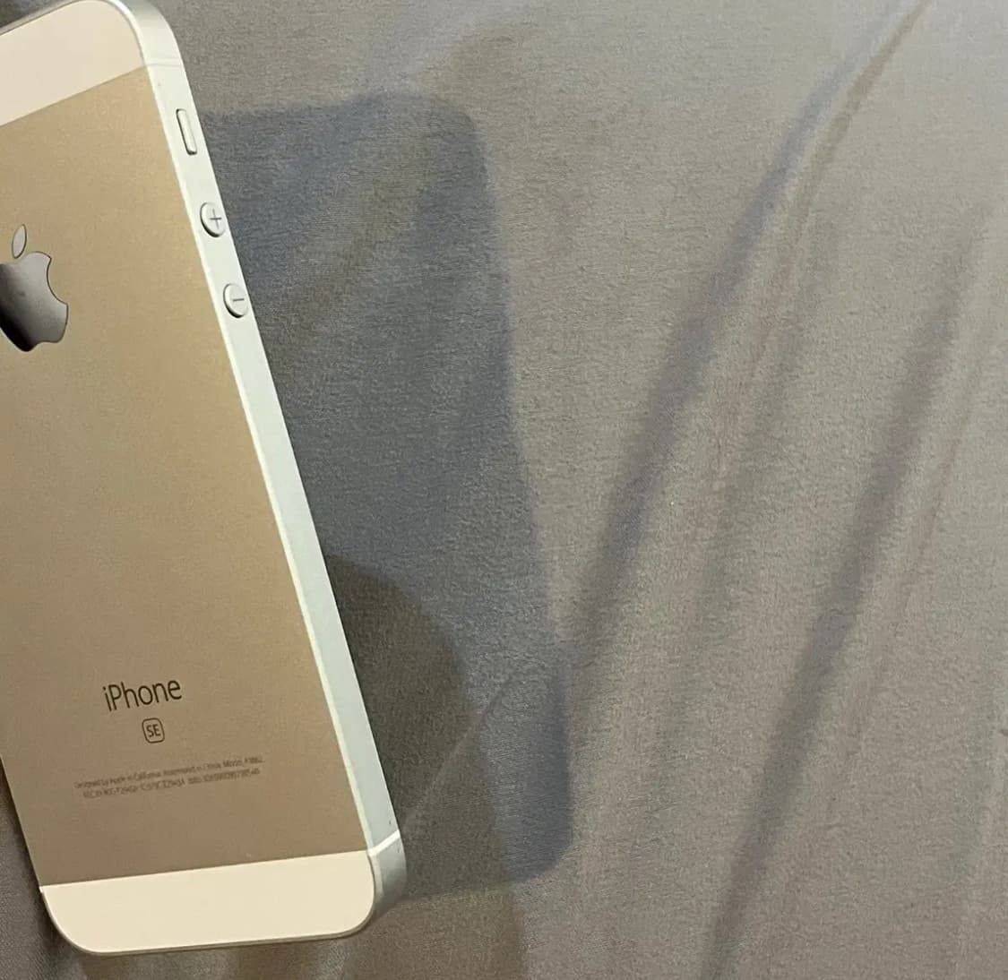 아이폰 se1 실버 16기가 상품이미지3
