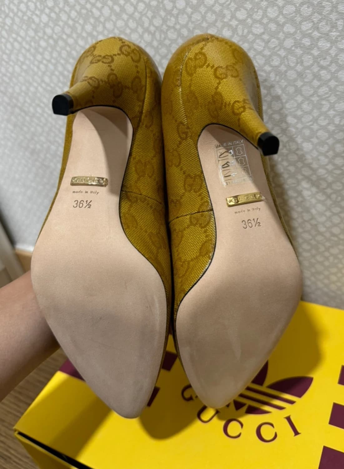 Gucci 구찌x아디다스 콜라보 펌프스 힐 새상품 상품이미지3