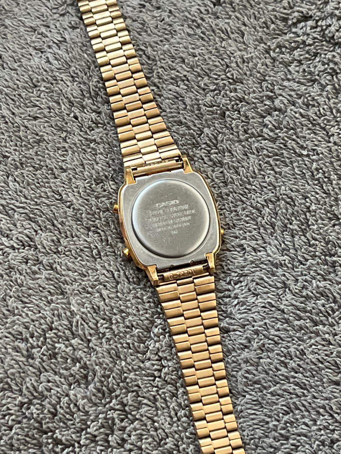 카시오 전자시계 LA670W 상품이미지2