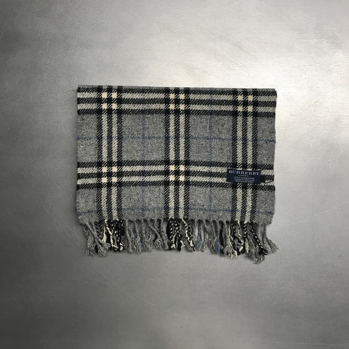버버리 정품 캐시미어 머플러 그레이 상품이미지2