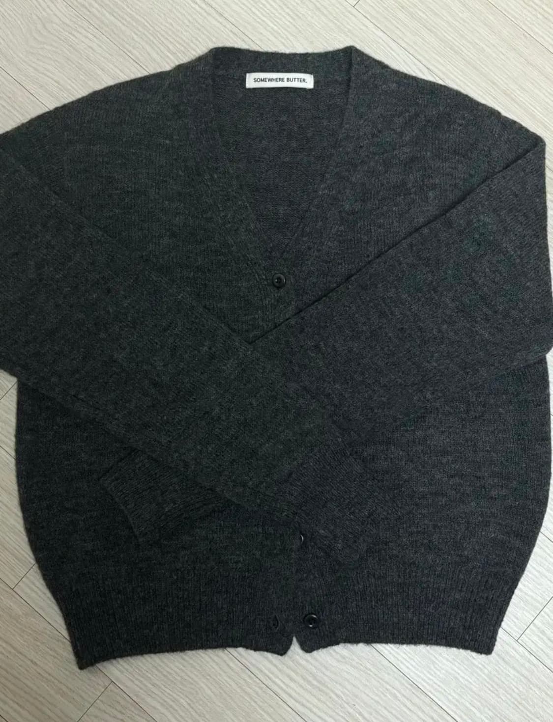 썸웨어버터 Eddy Alpaca Cardigan - Charcoal 상품이미지7