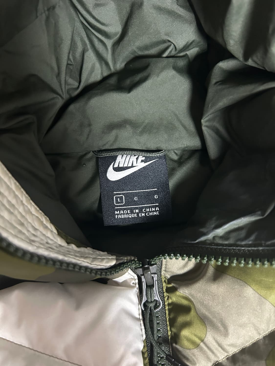 나이키 카모 패딩 L 상품이미지4