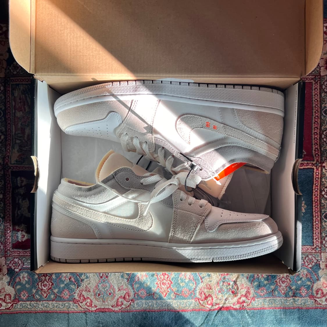 에어조던 1 로우 SE 크래프트 화이트 앤 팬텀 280mm 상품이미지1